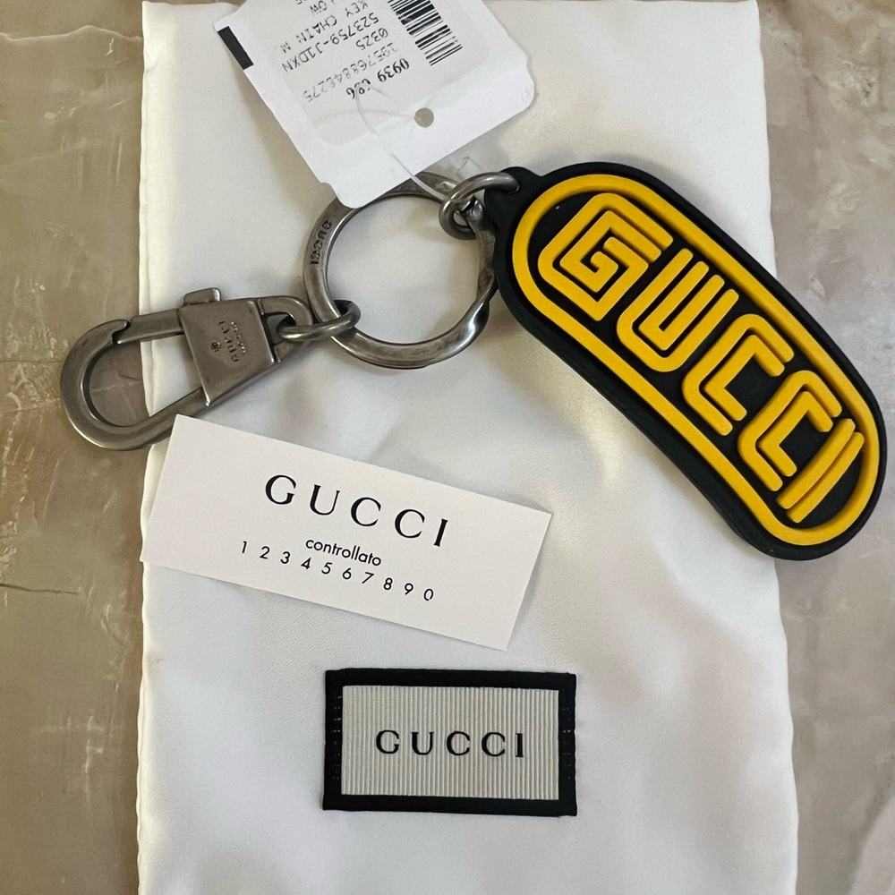 Gucci Black and Yellow Key Holder